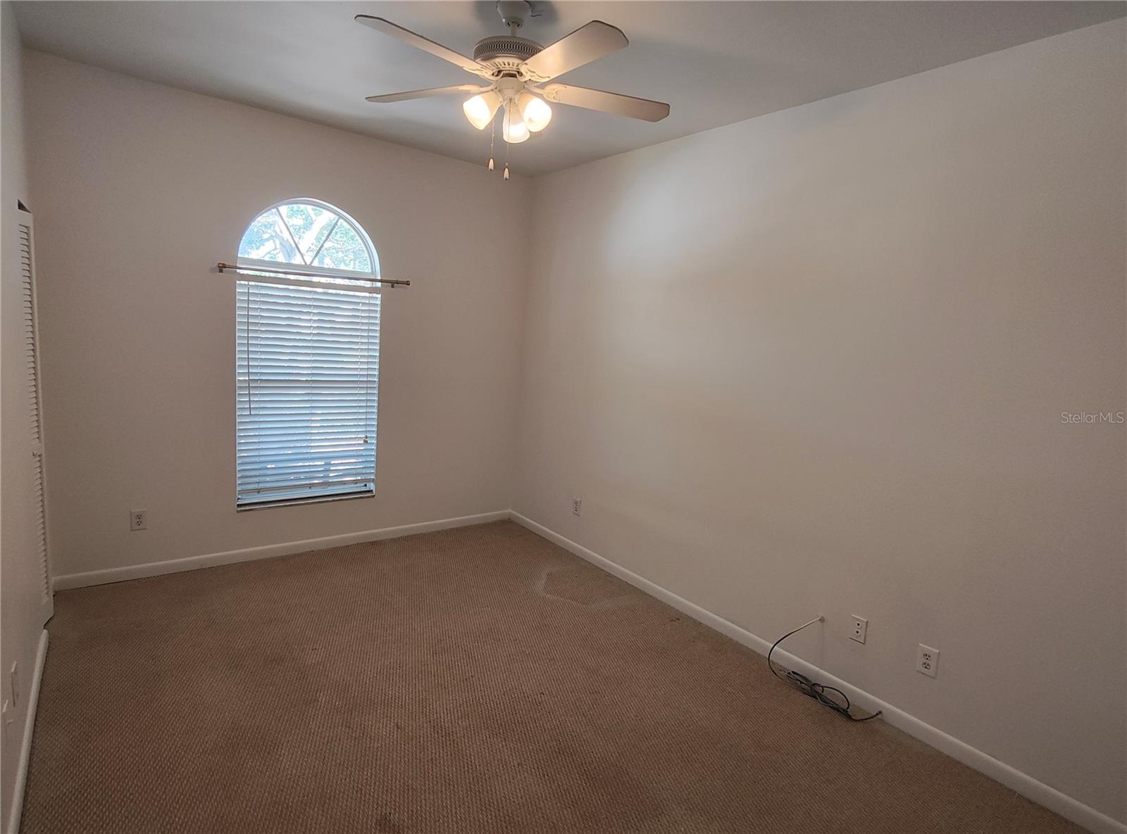 TEXAS COURT TWNHMS - Residential