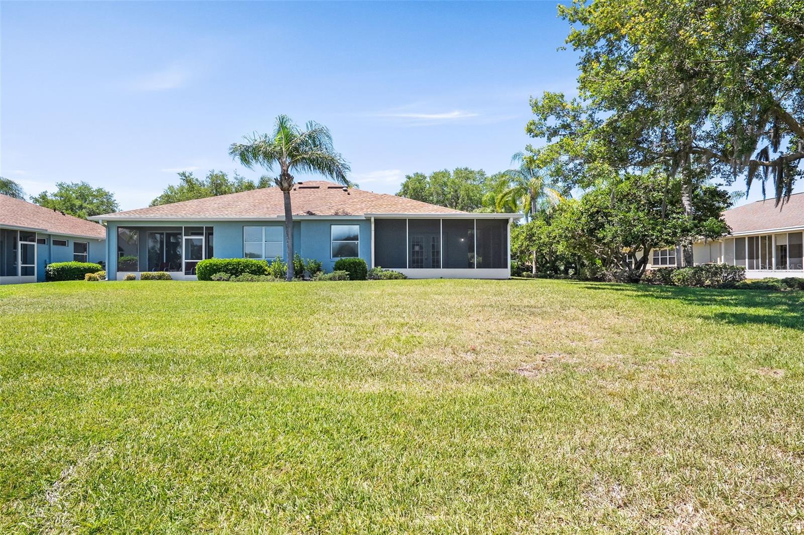 HUNTINGTON CONDO - Residential