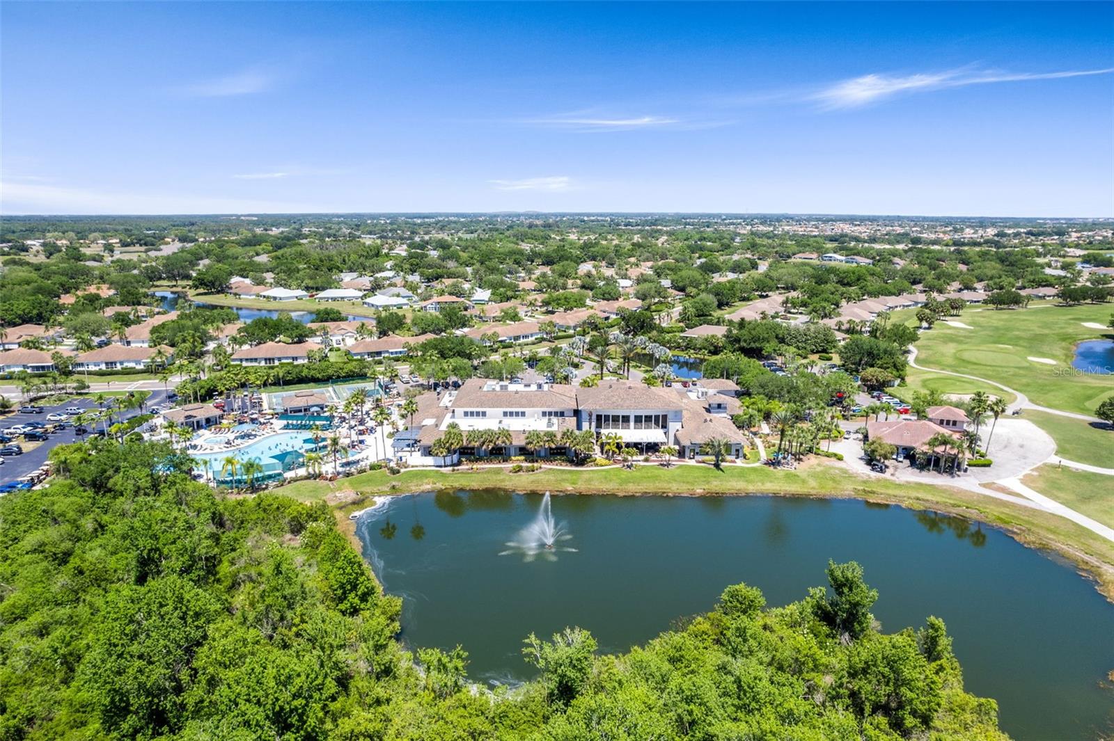 HUNTINGTON CONDO - Residential