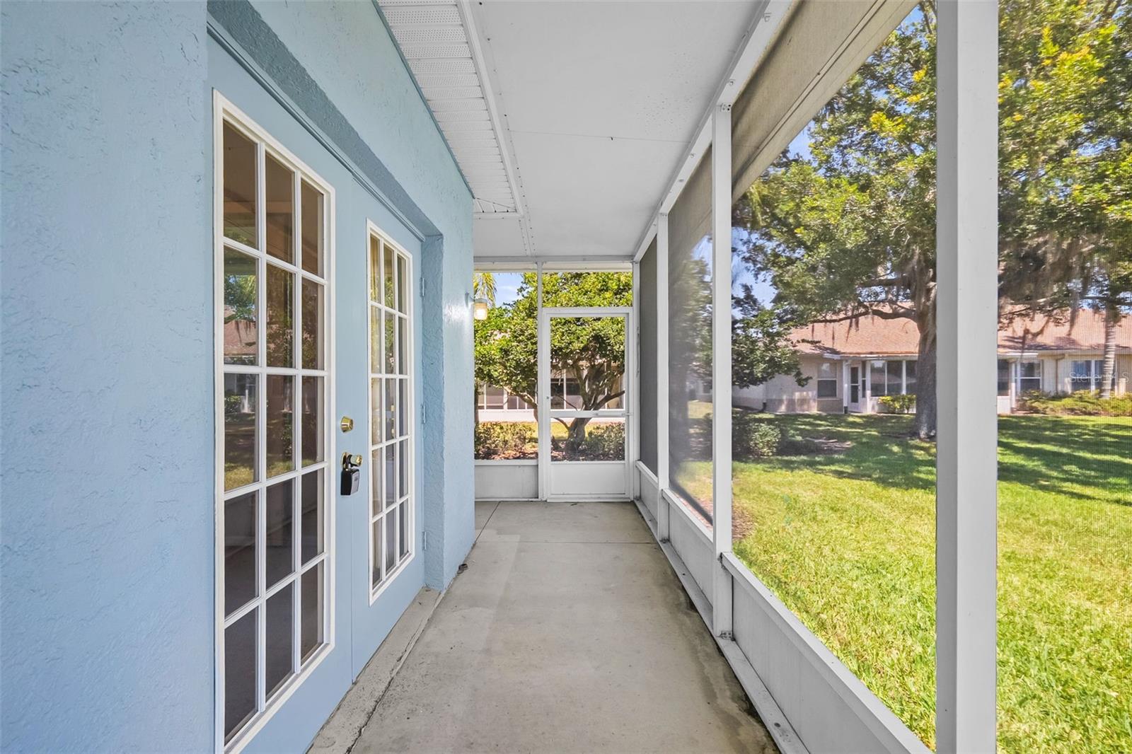 HUNTINGTON CONDO - Residential