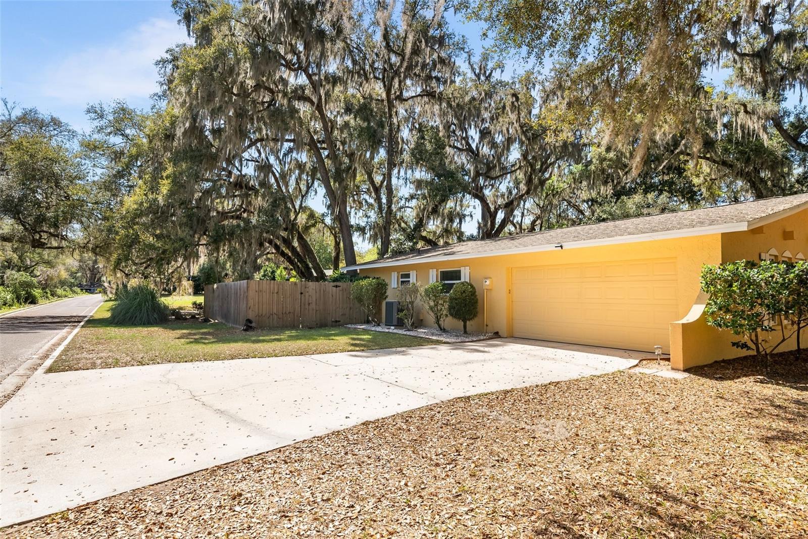 SERENOLA ESTATES AMD 1ST ADD SERENOL - Residential