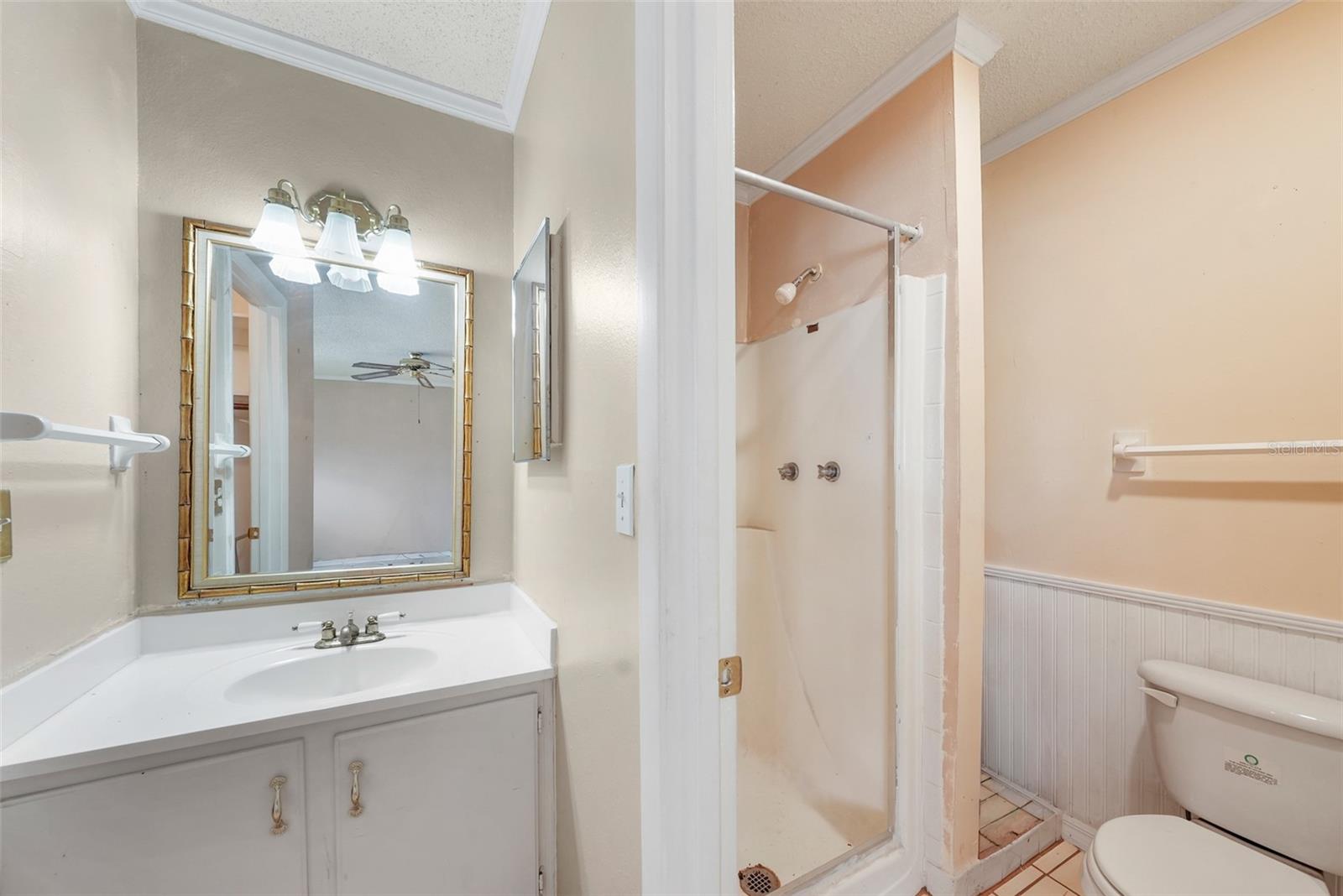 WHISPER WOOD TWNHMS CONDO - Residential