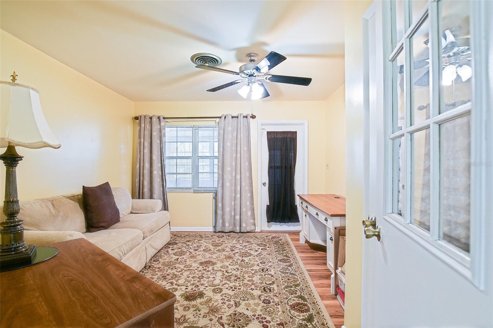 HAYWARD`S - Residential