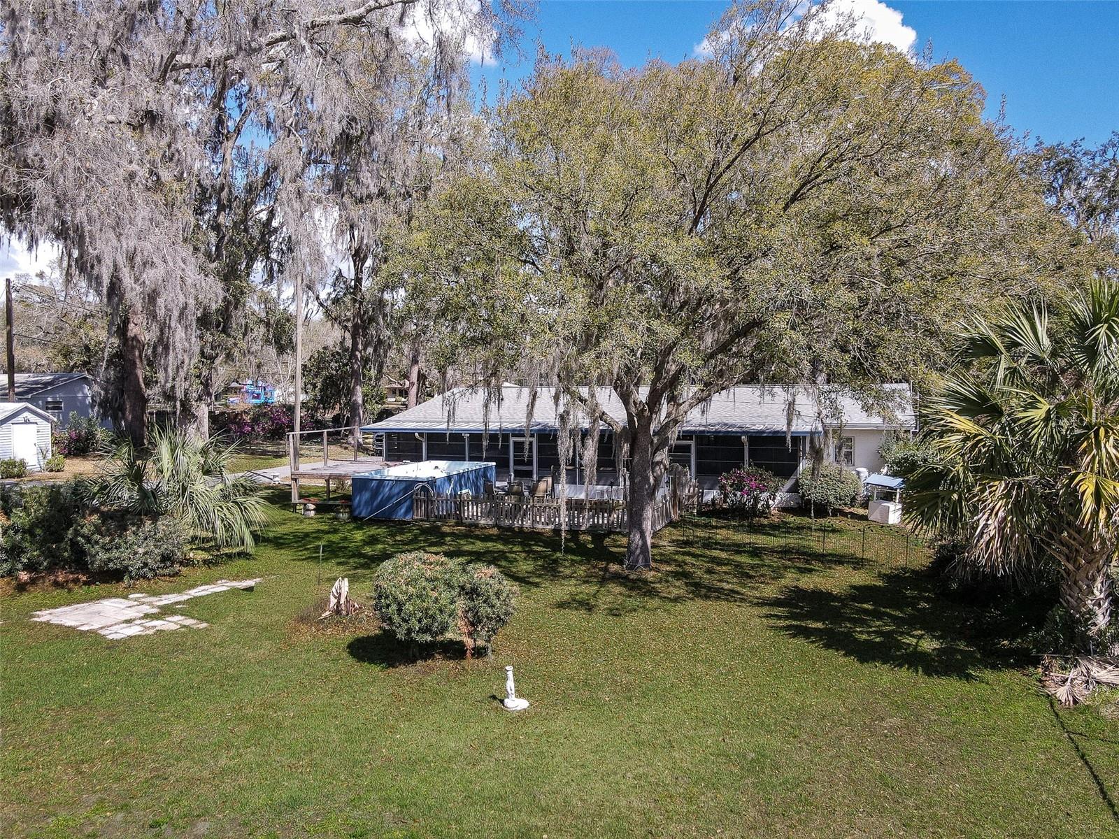 HAYWARD`S - Residential