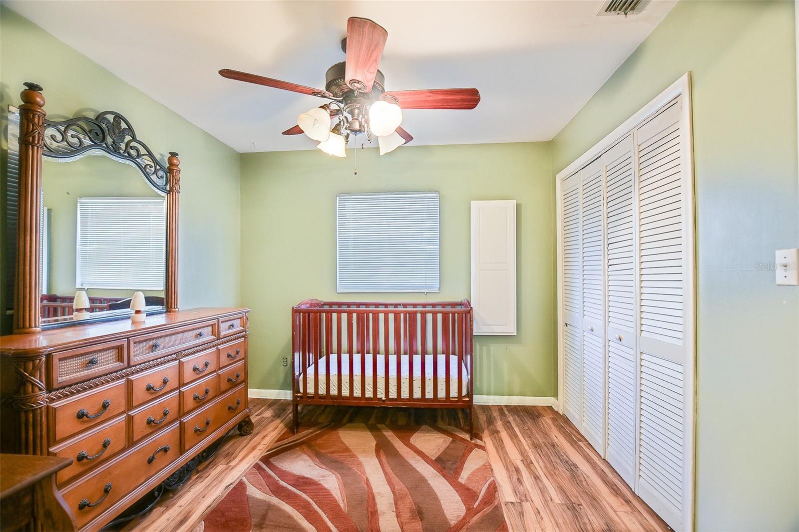 HAYWARD`S - Residential