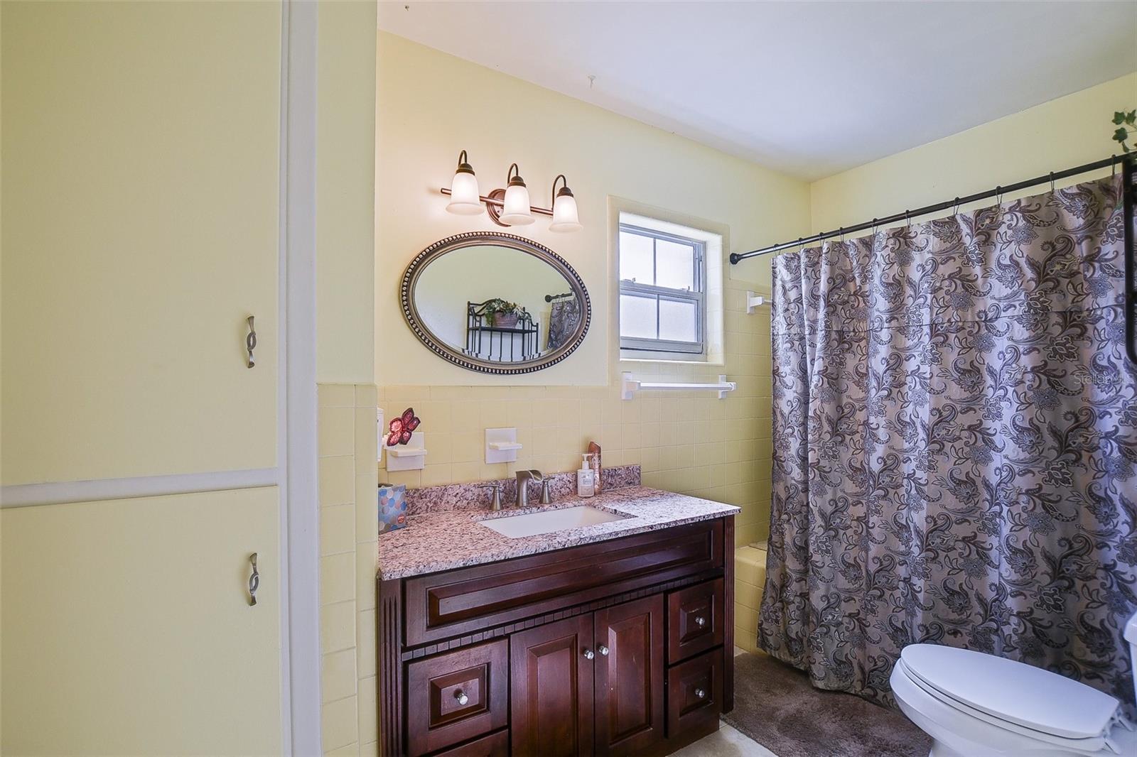 HAYWARD`S - Residential