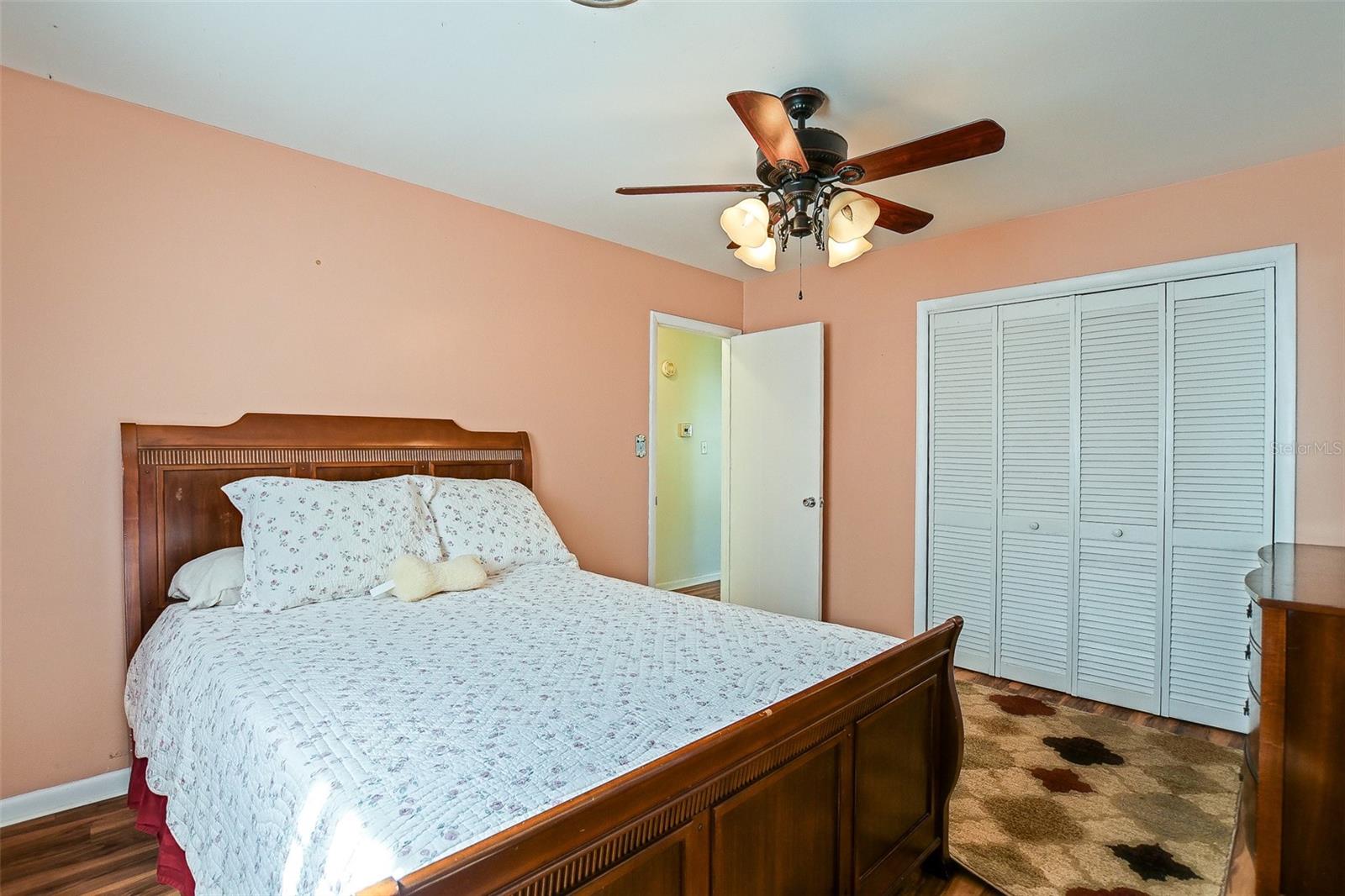 HAYWARD`S - Residential