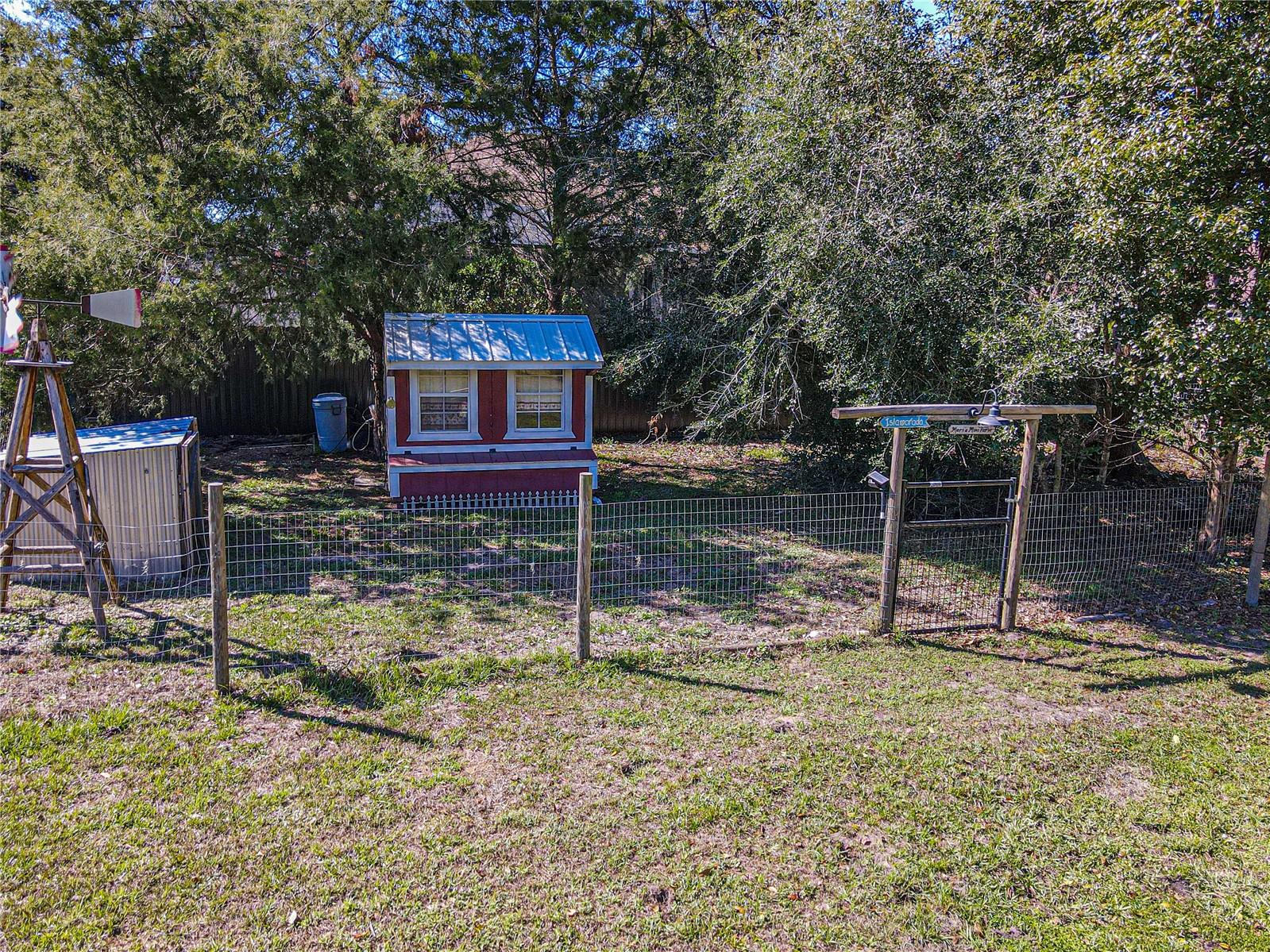 HAYWARD`S - Residential