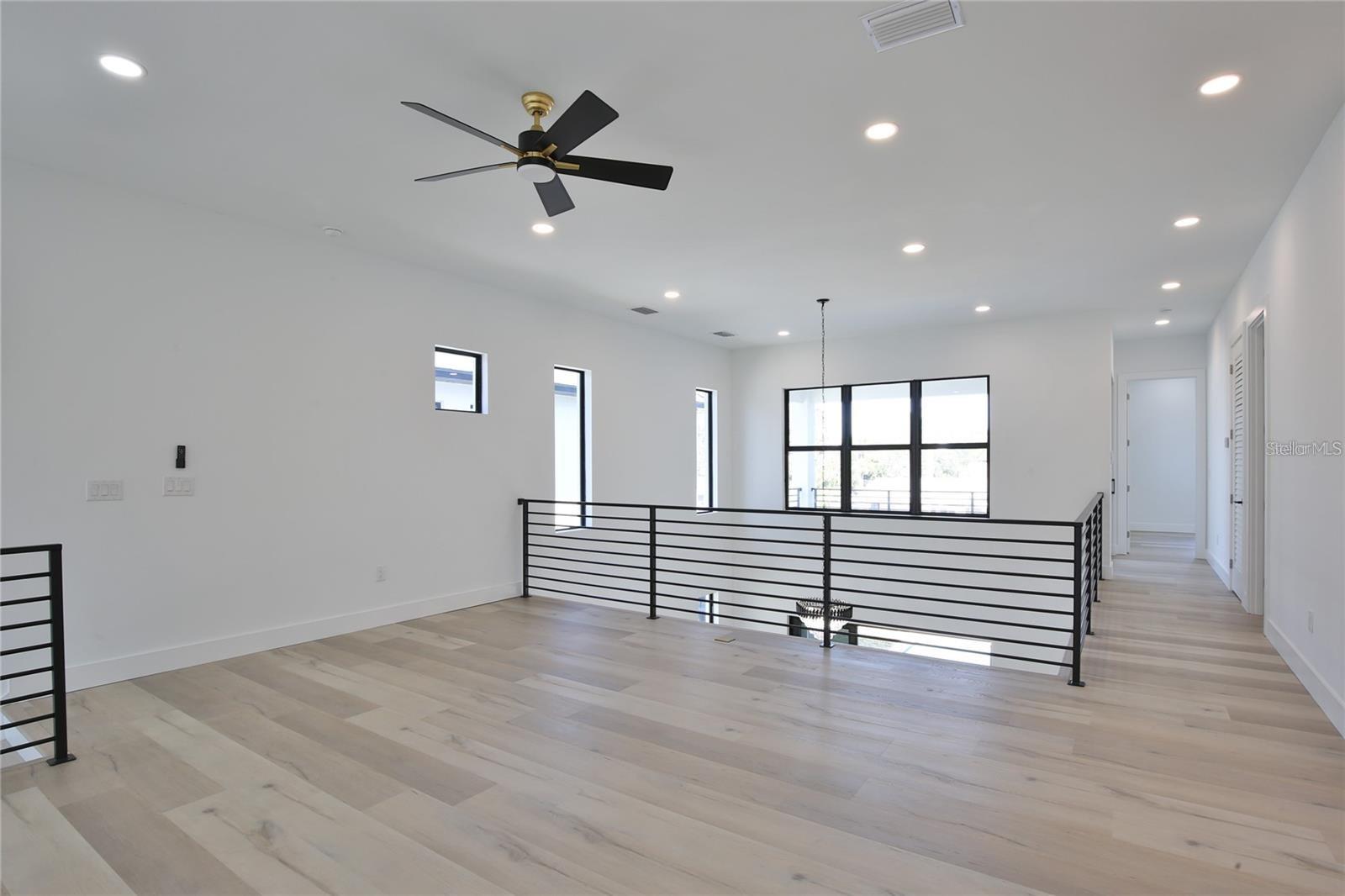 RIDGEWOOD - Residential Income