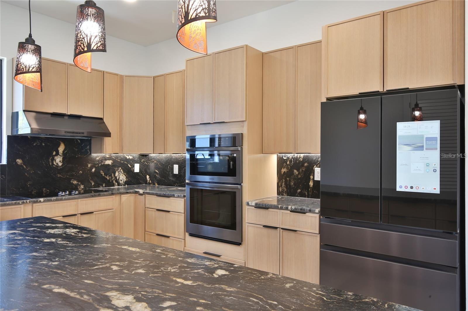 RIDGEWOOD - Residential Income