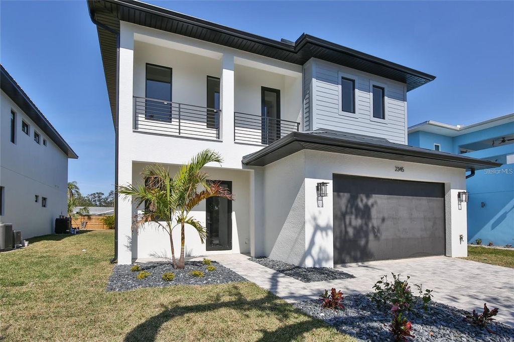 Photo of 2345 Oak Terrace, Sarasota, FL 34231 (MLS # A4668156)