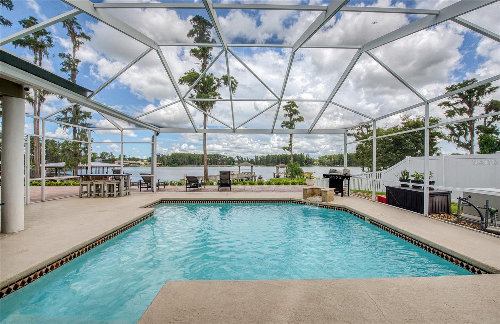 WYNDHAM LAKES PHASE 4 - Residential