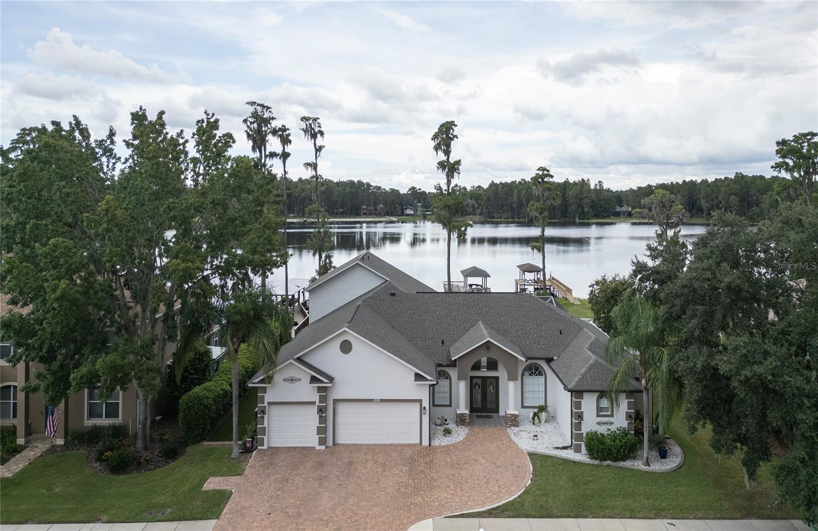 1312 WYNDHAM LAKES DRIVE