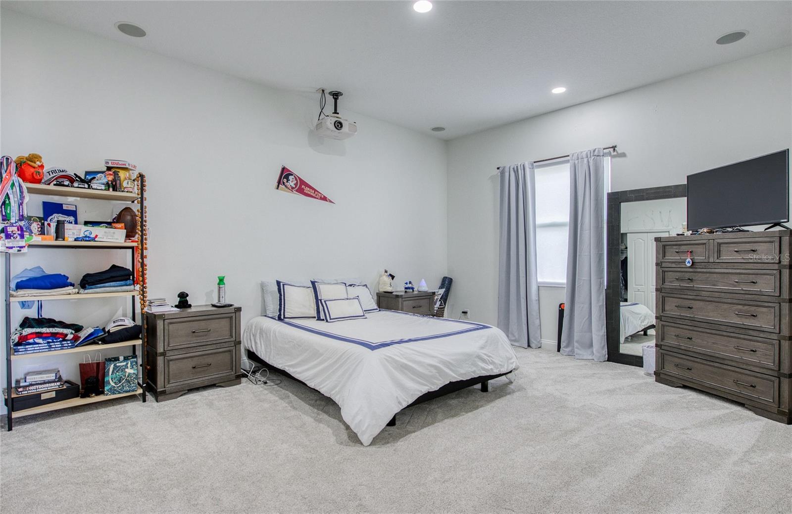 WYNDHAM LAKES PHASE 4 - Residential