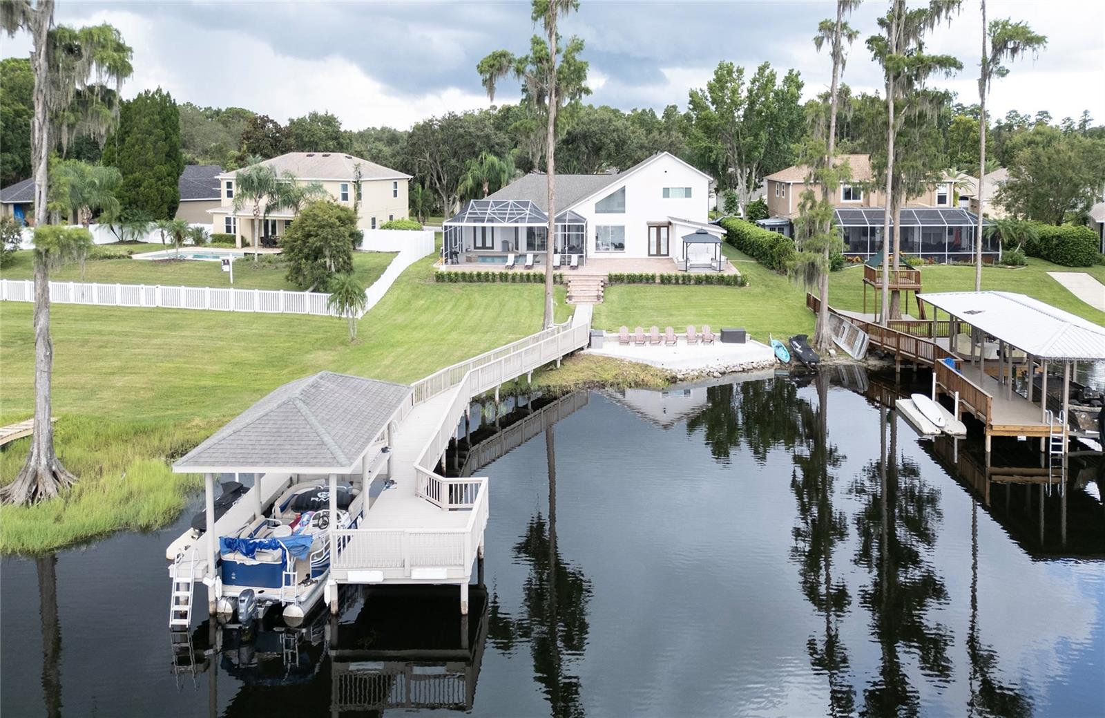 WYNDHAM LAKES PHASE 4 - Residential