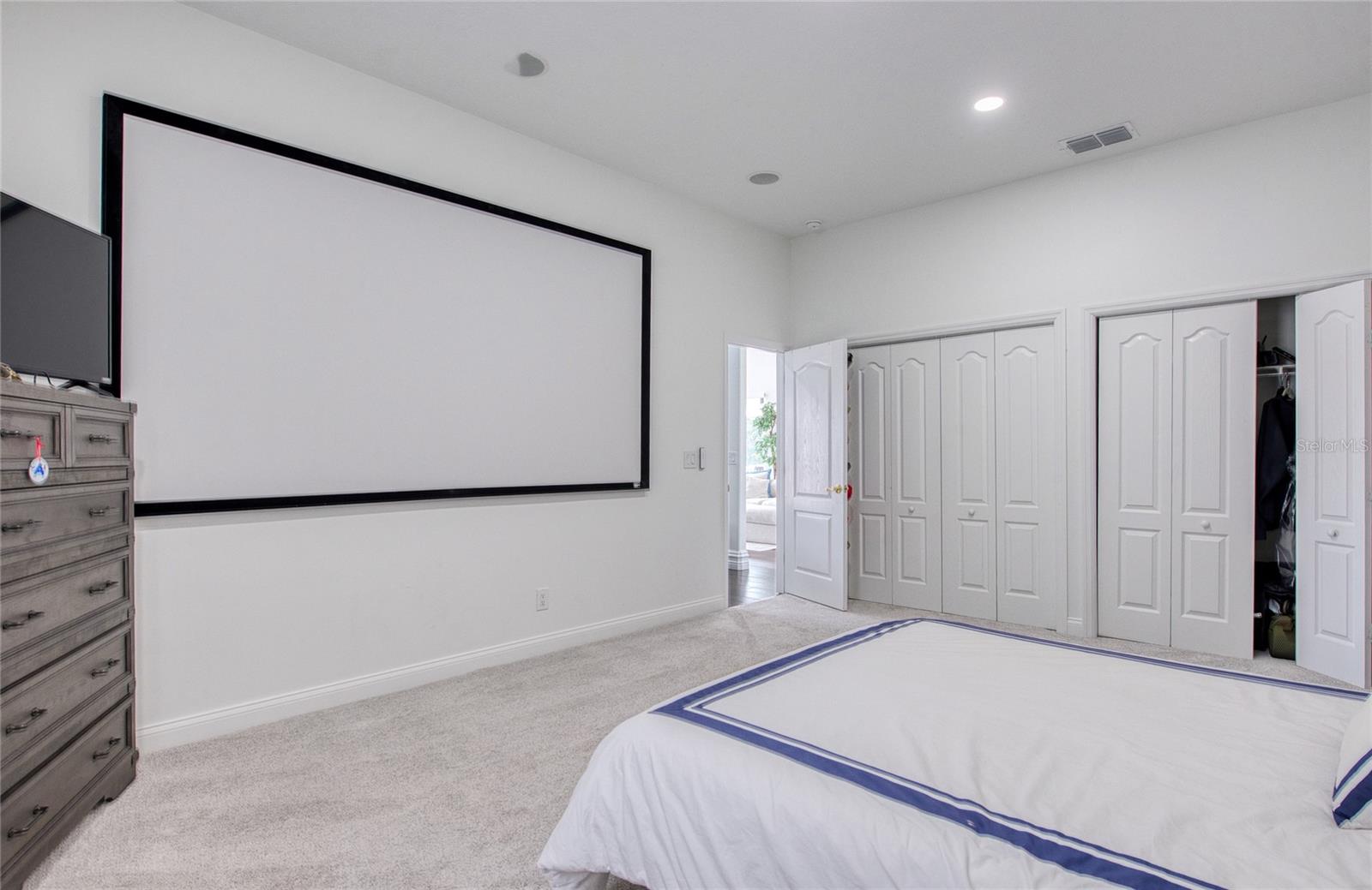 WYNDHAM LAKES PHASE 4 - Residential