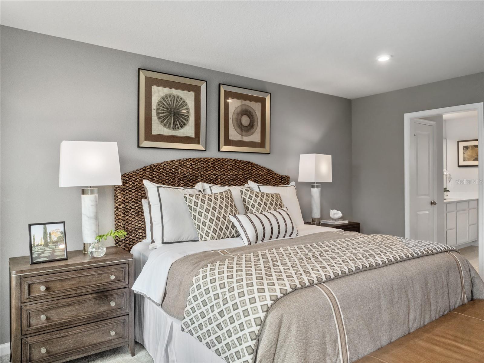 AVALON WOODS - Residential