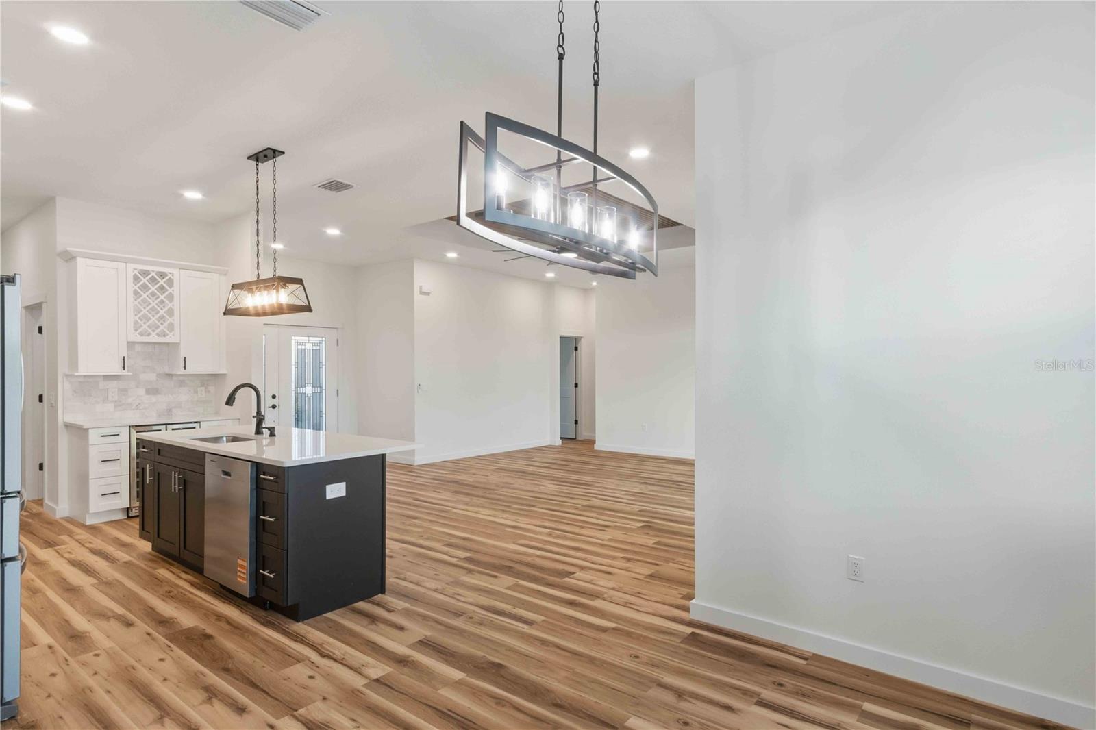 DEEP CREEK - Residential