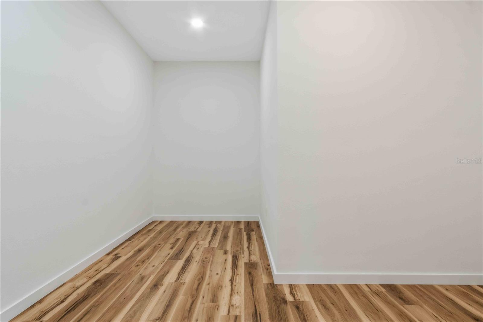 DEEP CREEK - Residential