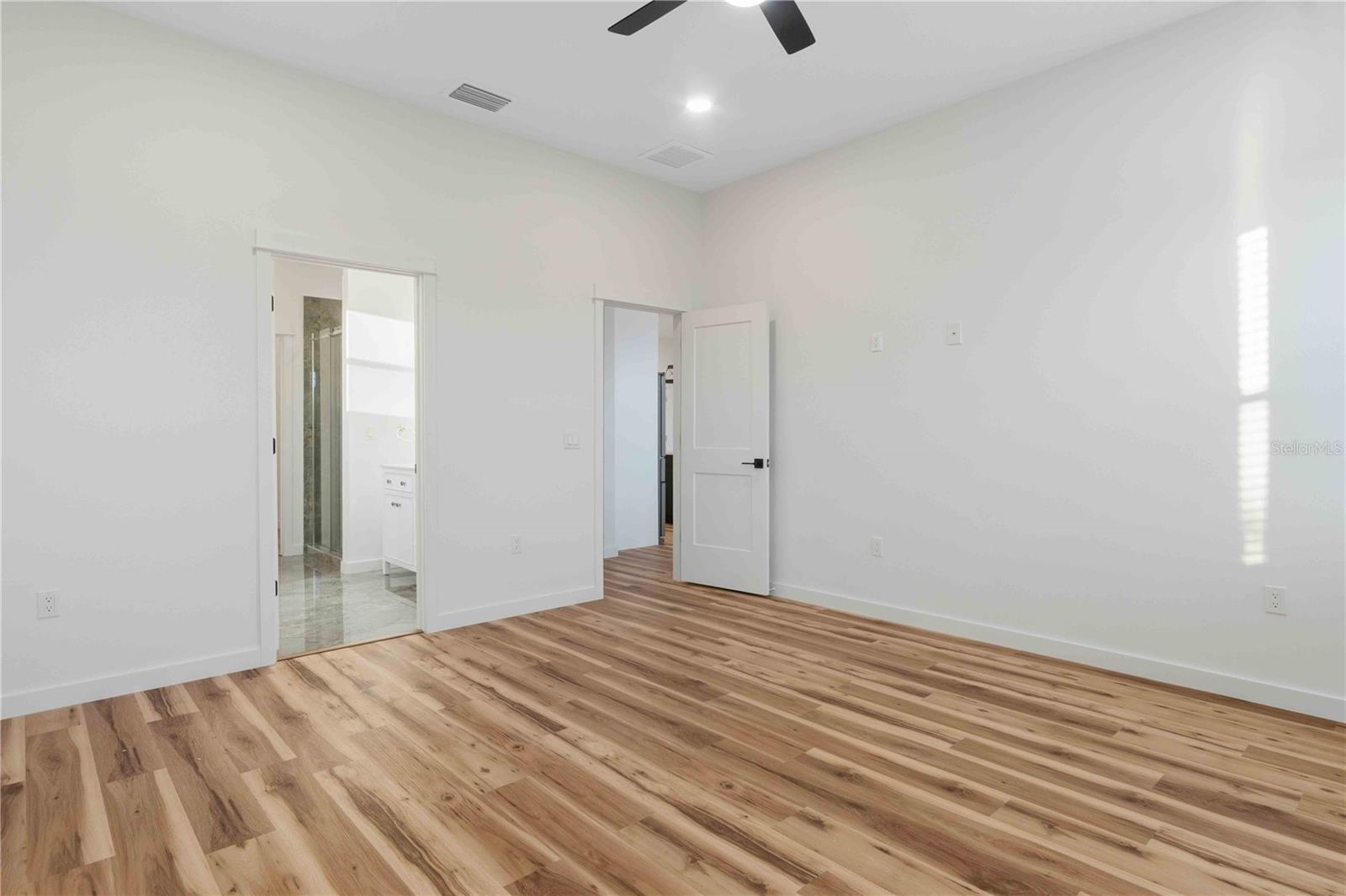 DEEP CREEK - Residential