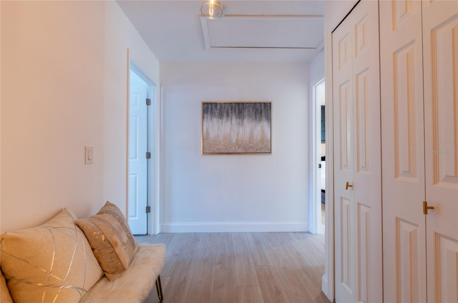 CHARLES TOWNE - Residential