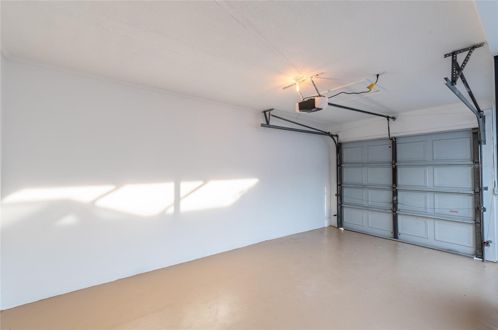 CHARLES TOWNE - Residential