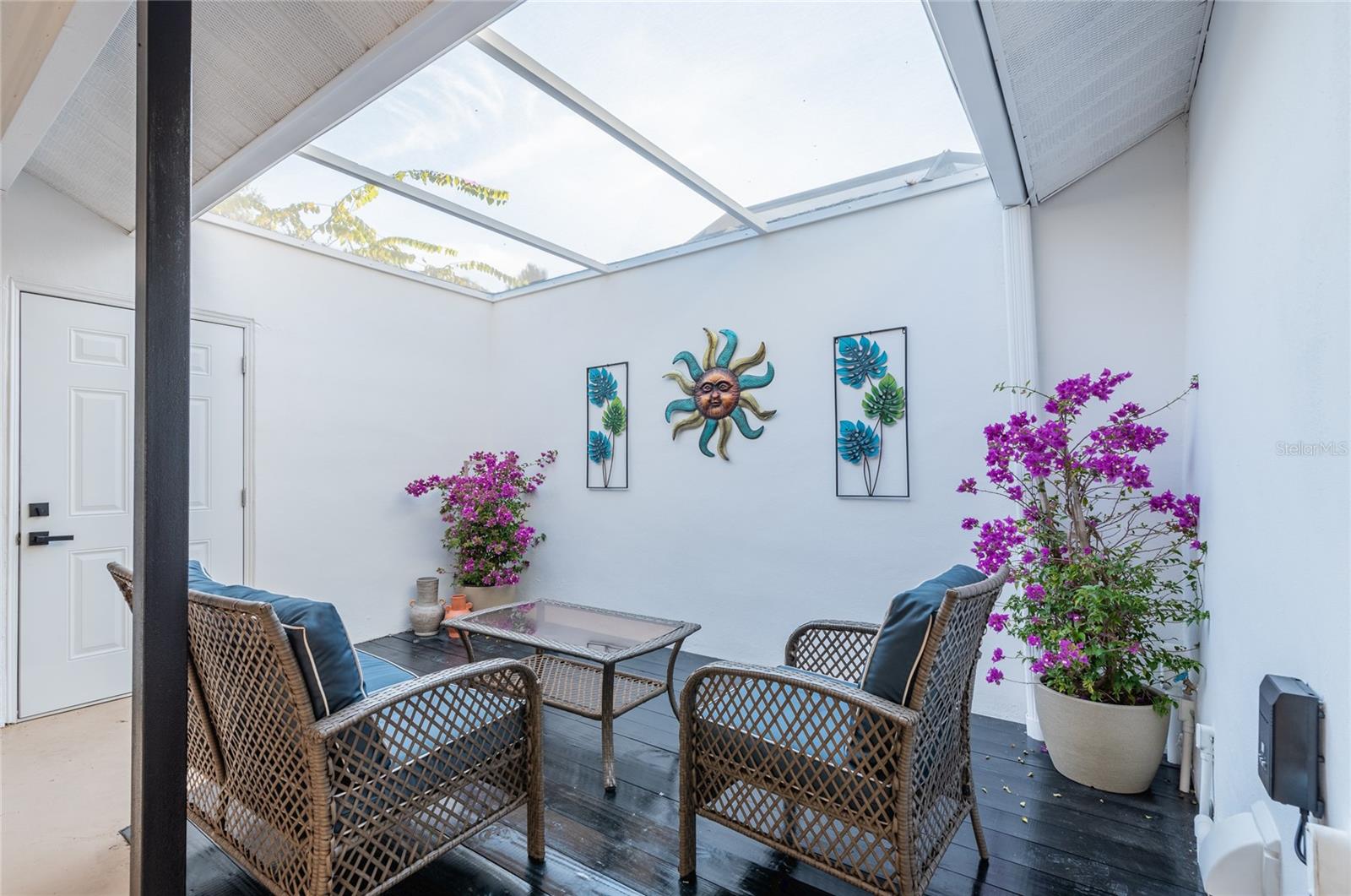 CHARLES TOWNE - Residential