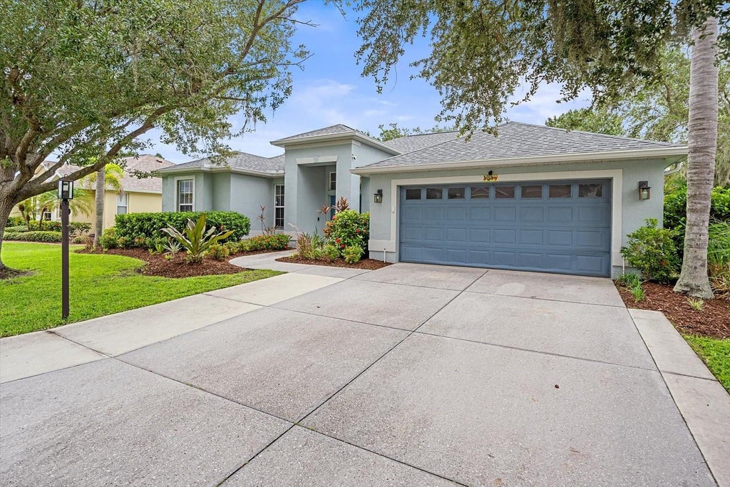 Photo of 7378 Deer Crossing Court, Sarasota, FL 34240 (MLS # A4705006)