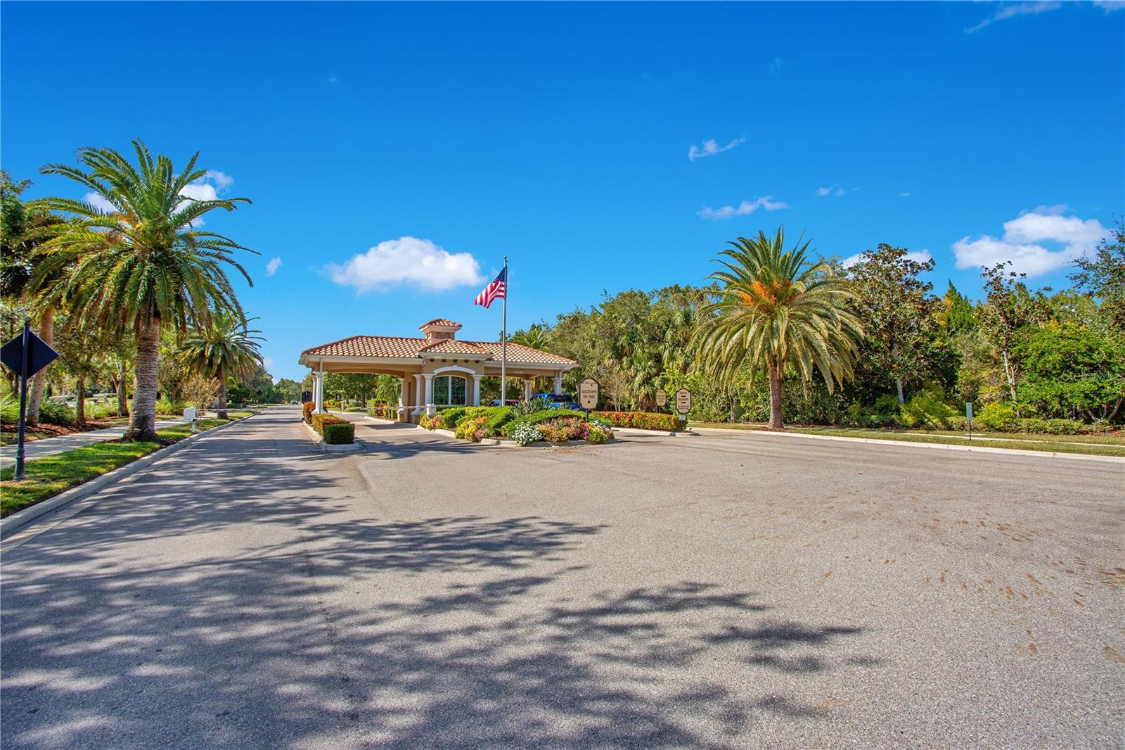 WATERLEFE GOLF & RIVER CLUB - Residential