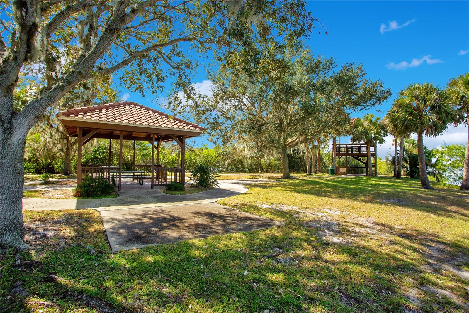 WATERLEFE GOLF & RIVER CLUB - Residential