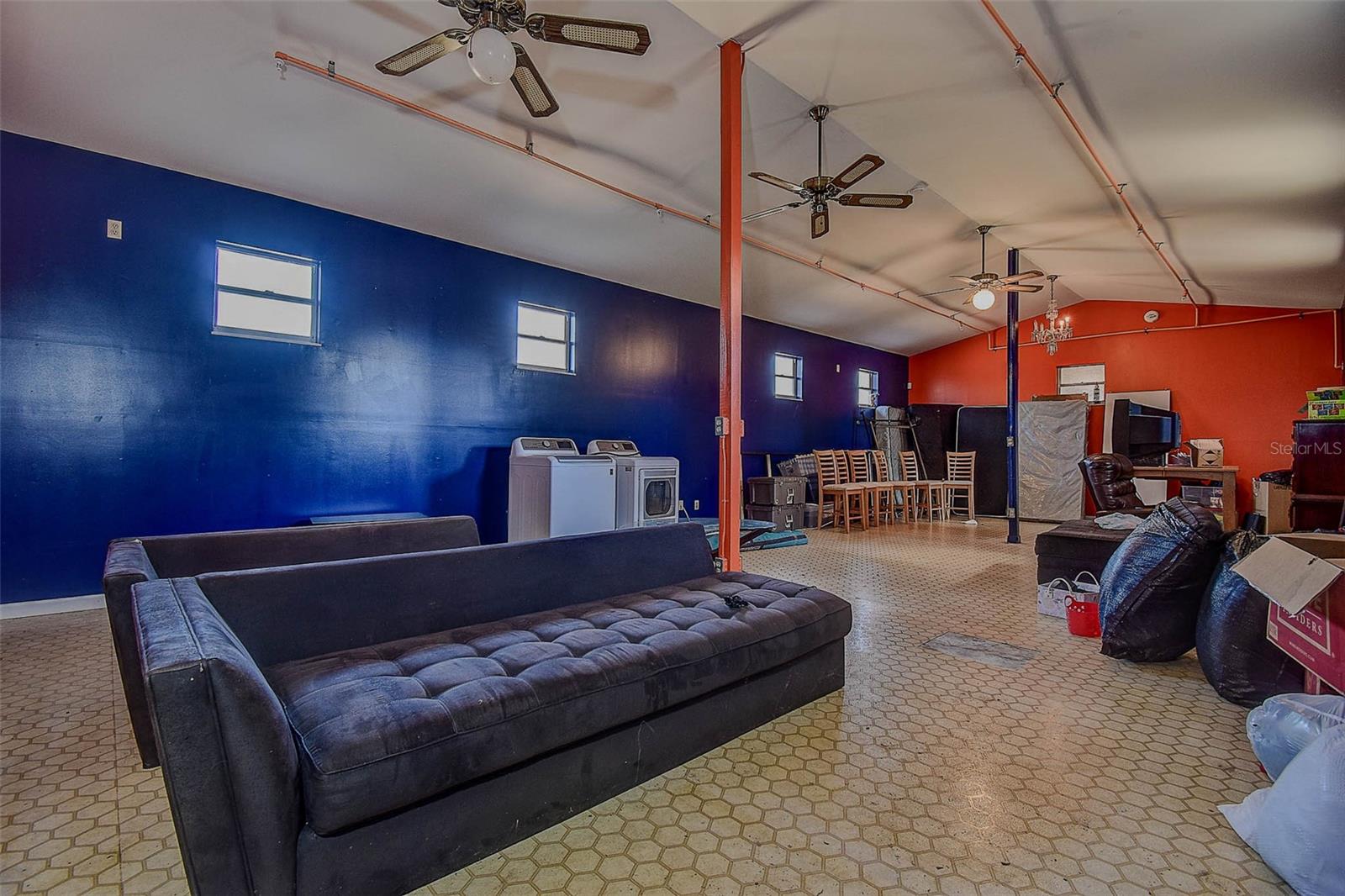 ORANGE VALLEY - Residential