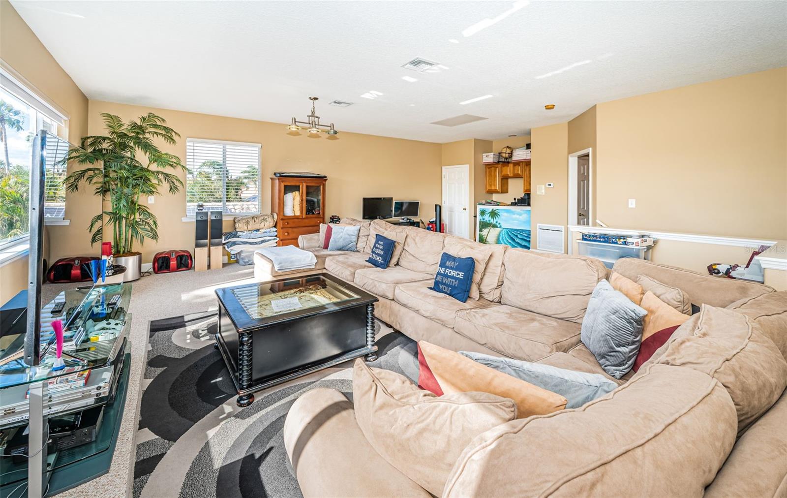 BAY ESTATES - Residential