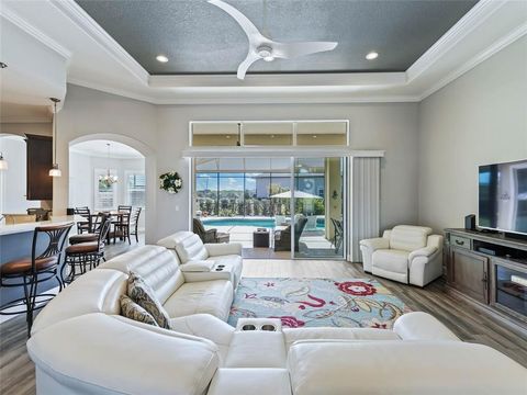 A home in LADY LAKE