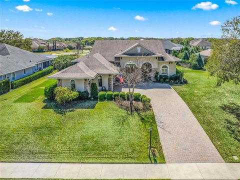 A home in LADY LAKE