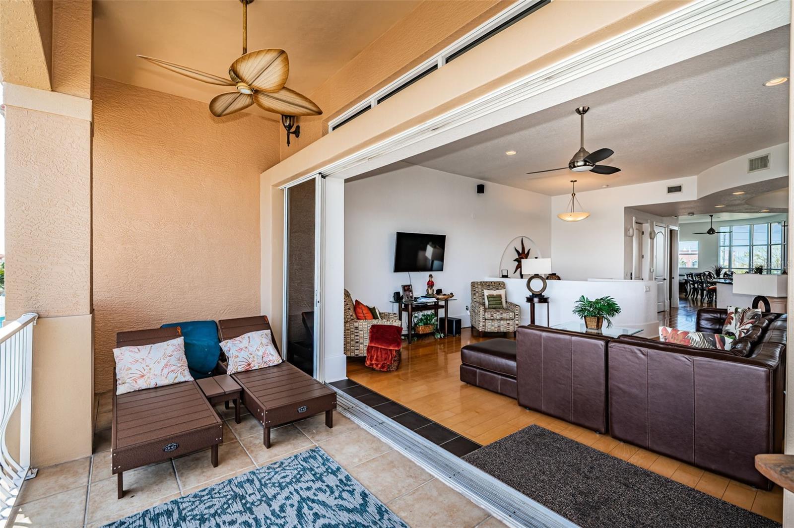 VILLAS AT MARITANA CONDO - Residential