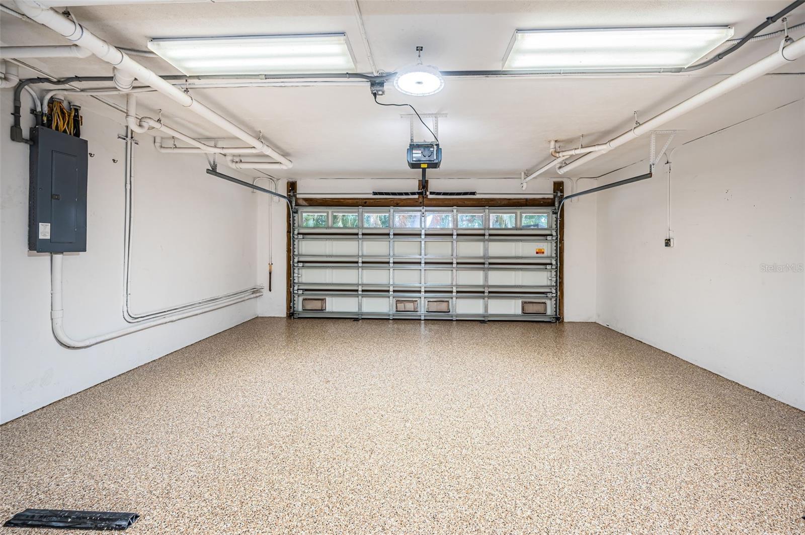 VILLAS AT MARITANA CONDO - Residential