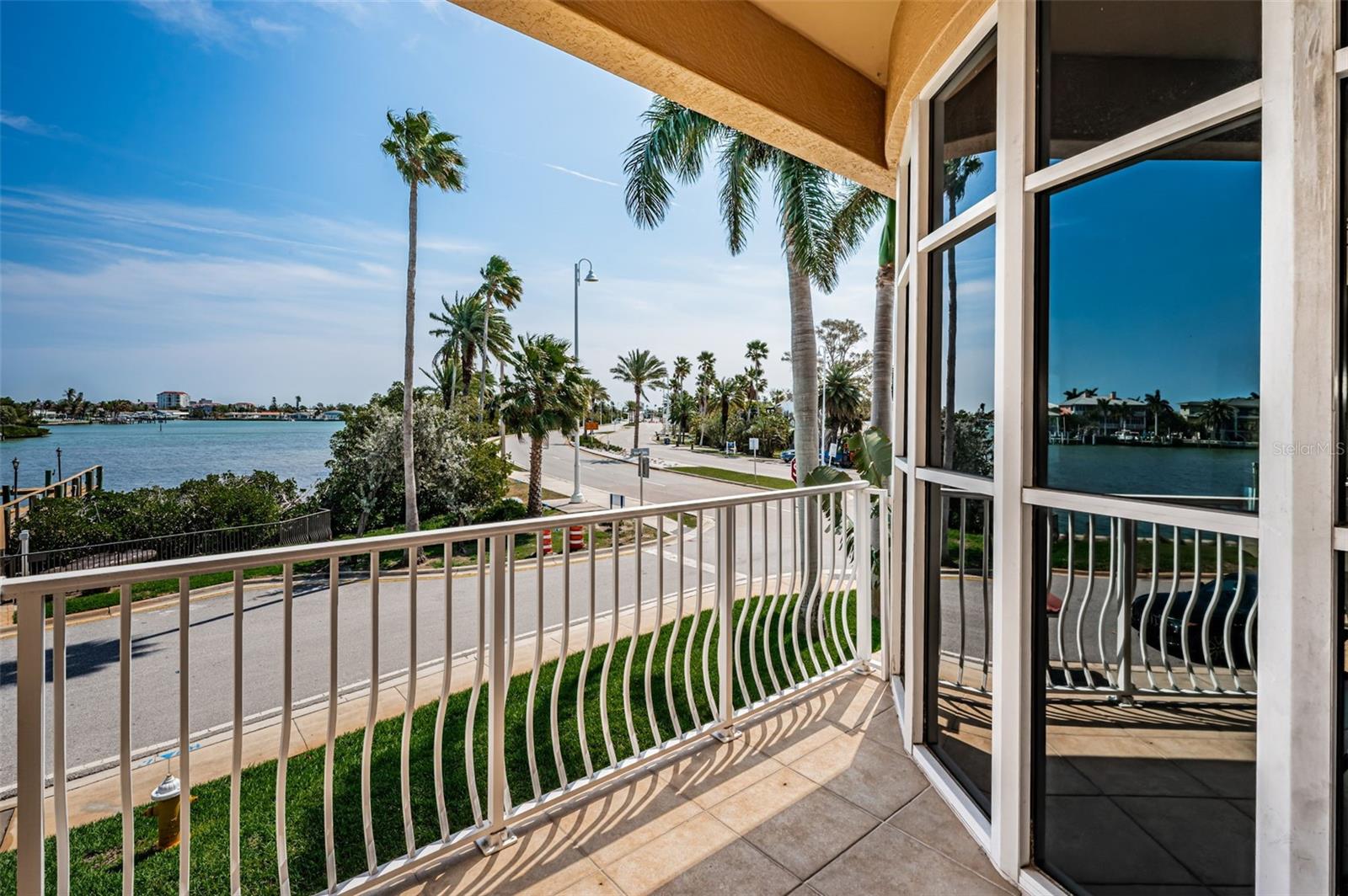 VILLAS AT MARITANA CONDO - Residential