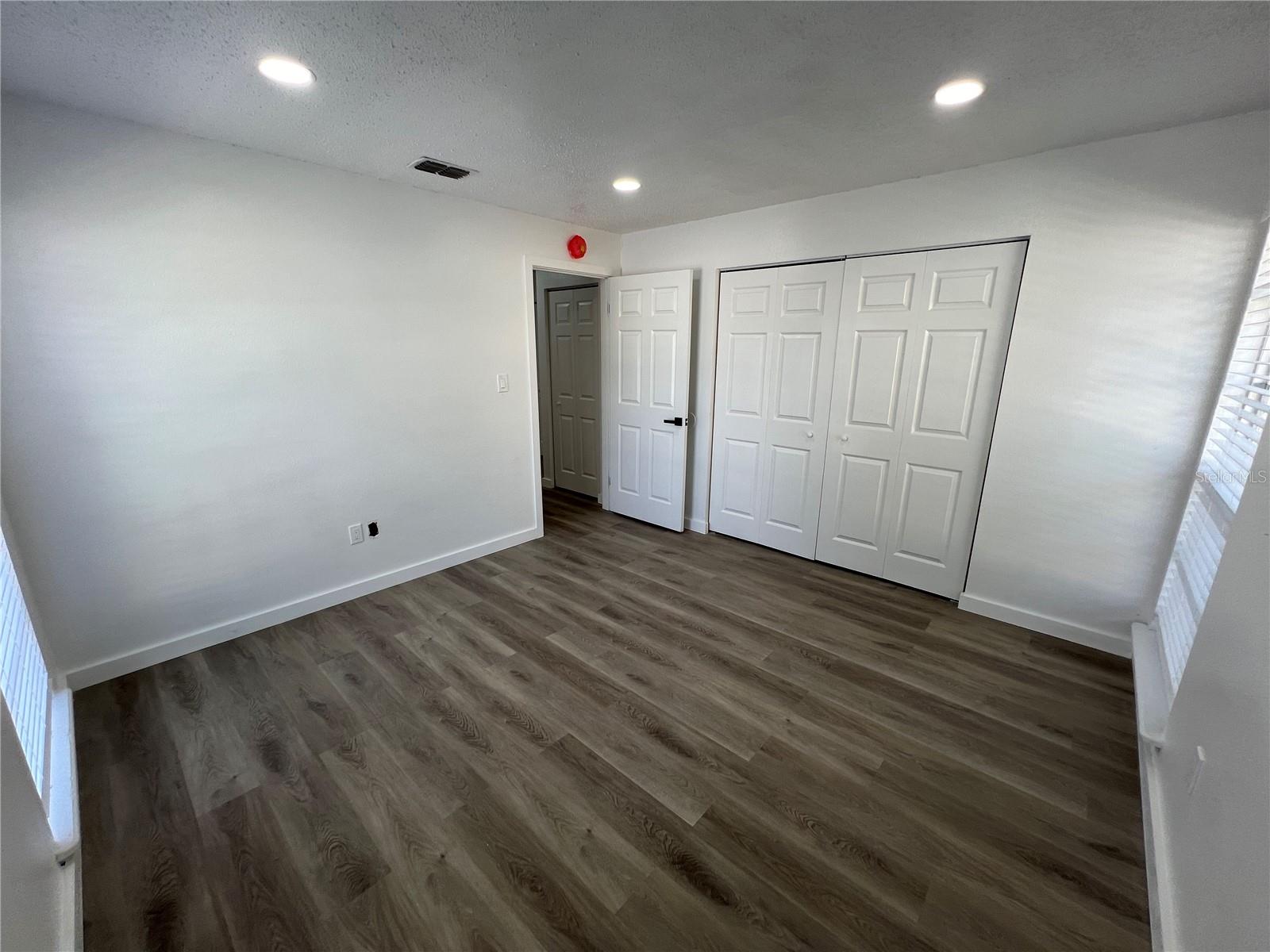 GREENFIELDS I - Residential Lease