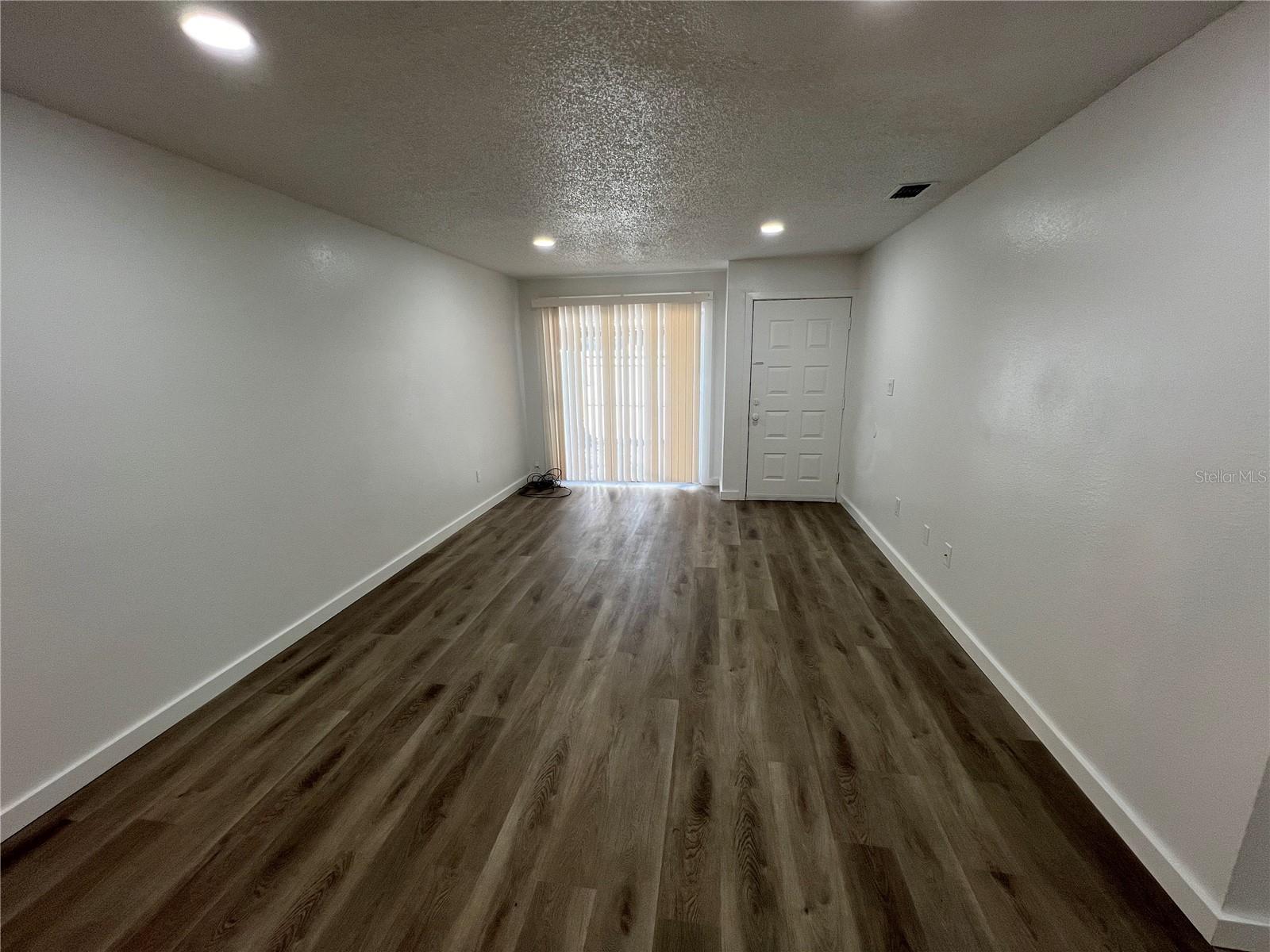 GREENFIELDS I - Residential Lease