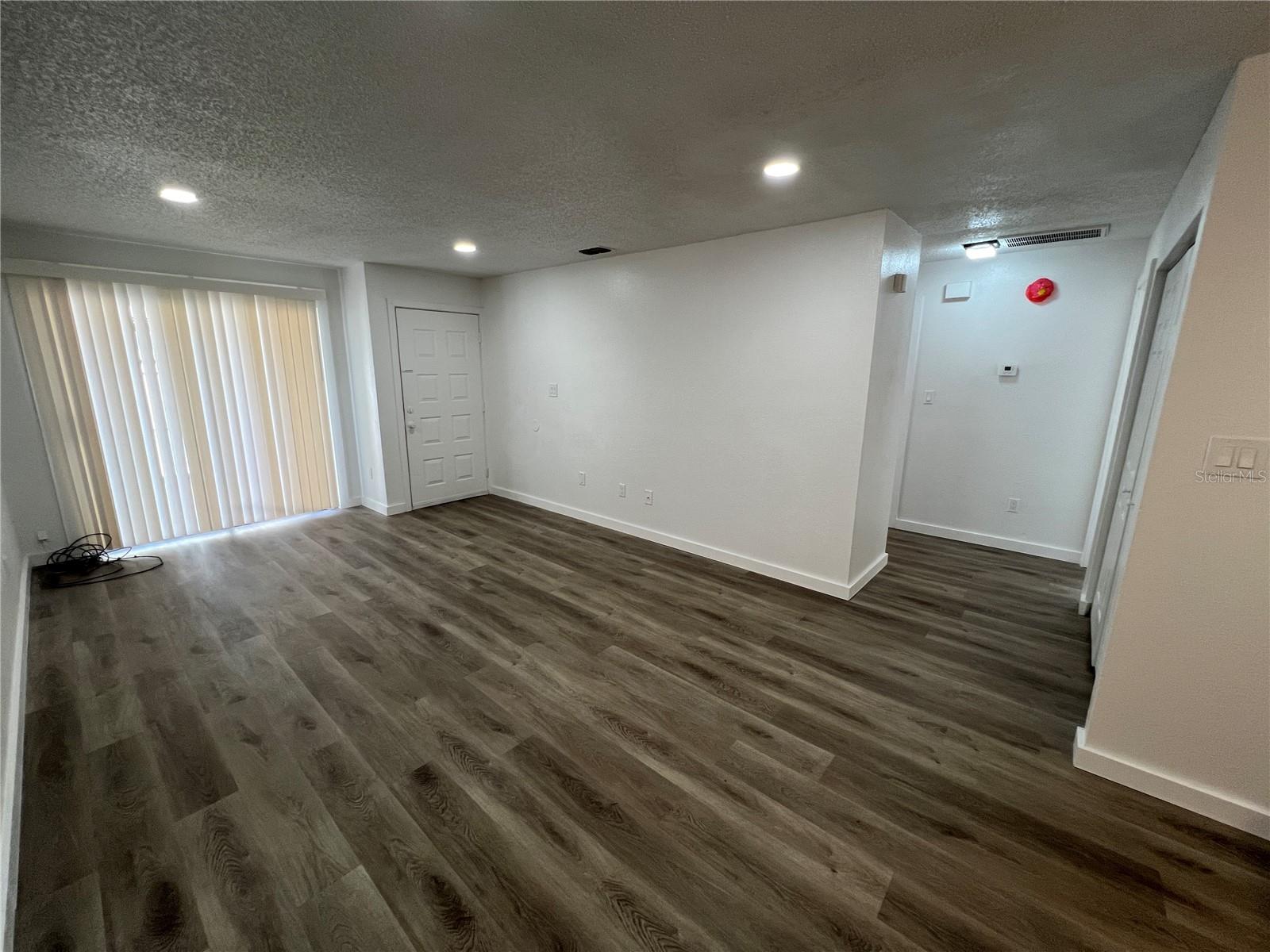 GREENFIELDS I - Residential Lease