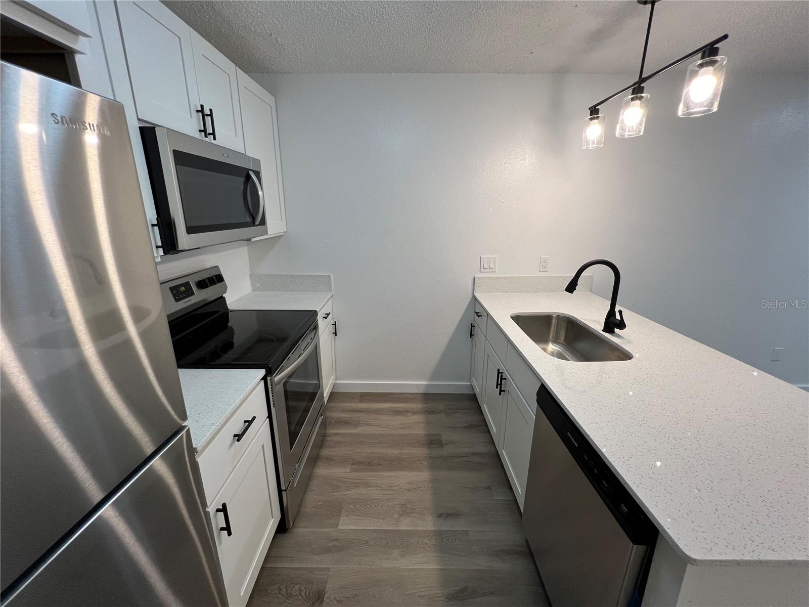 GREENFIELDS I - Residential Lease