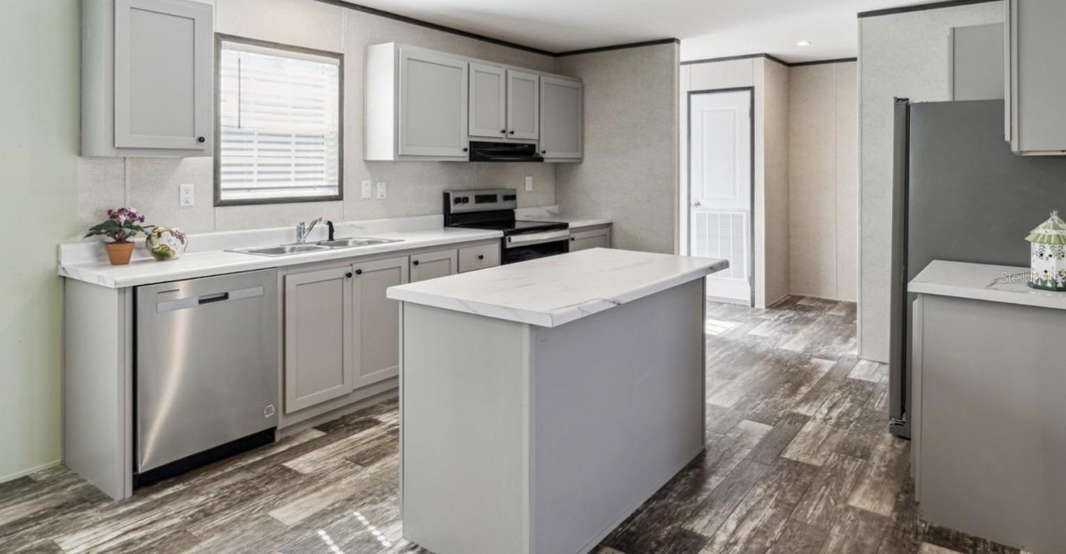 WILSON MAZE - Residential