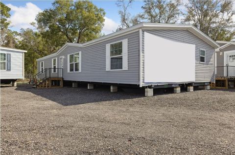 Photo of 27760 Bermont Road, Punta Gorda, FL 33982 (MLS # C7525098)