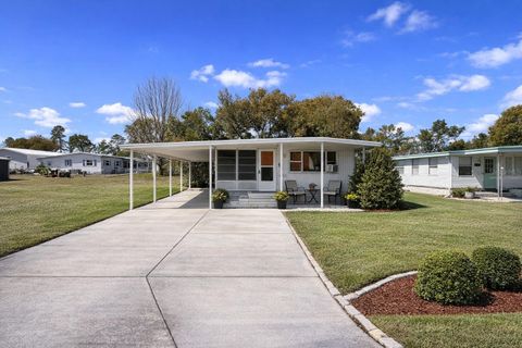 Photo of 8095 Western Circle Drive, Brooksville, FL 34613 (MLS # W7883406)