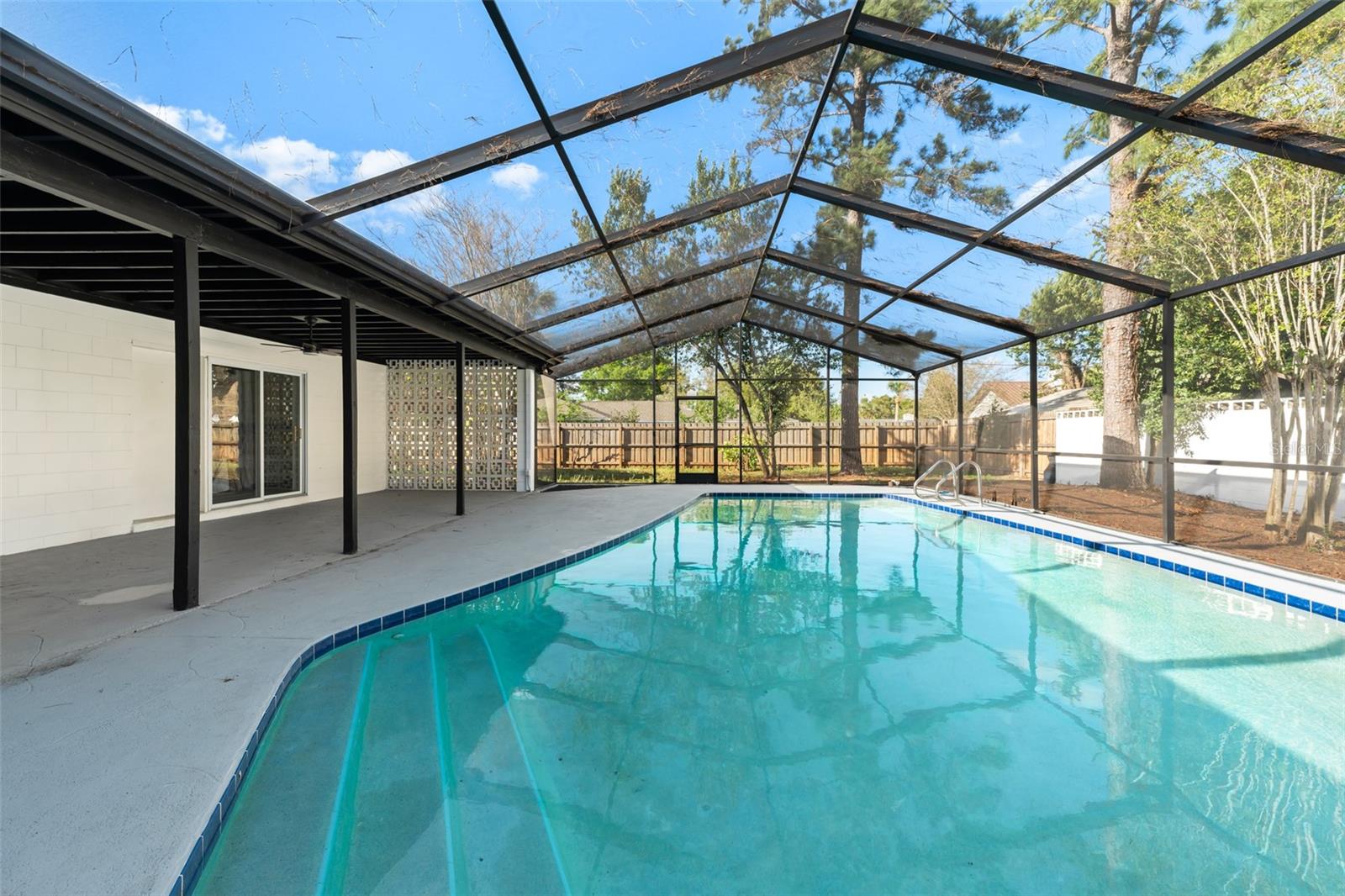 2555 SWEETWATER TRAIL