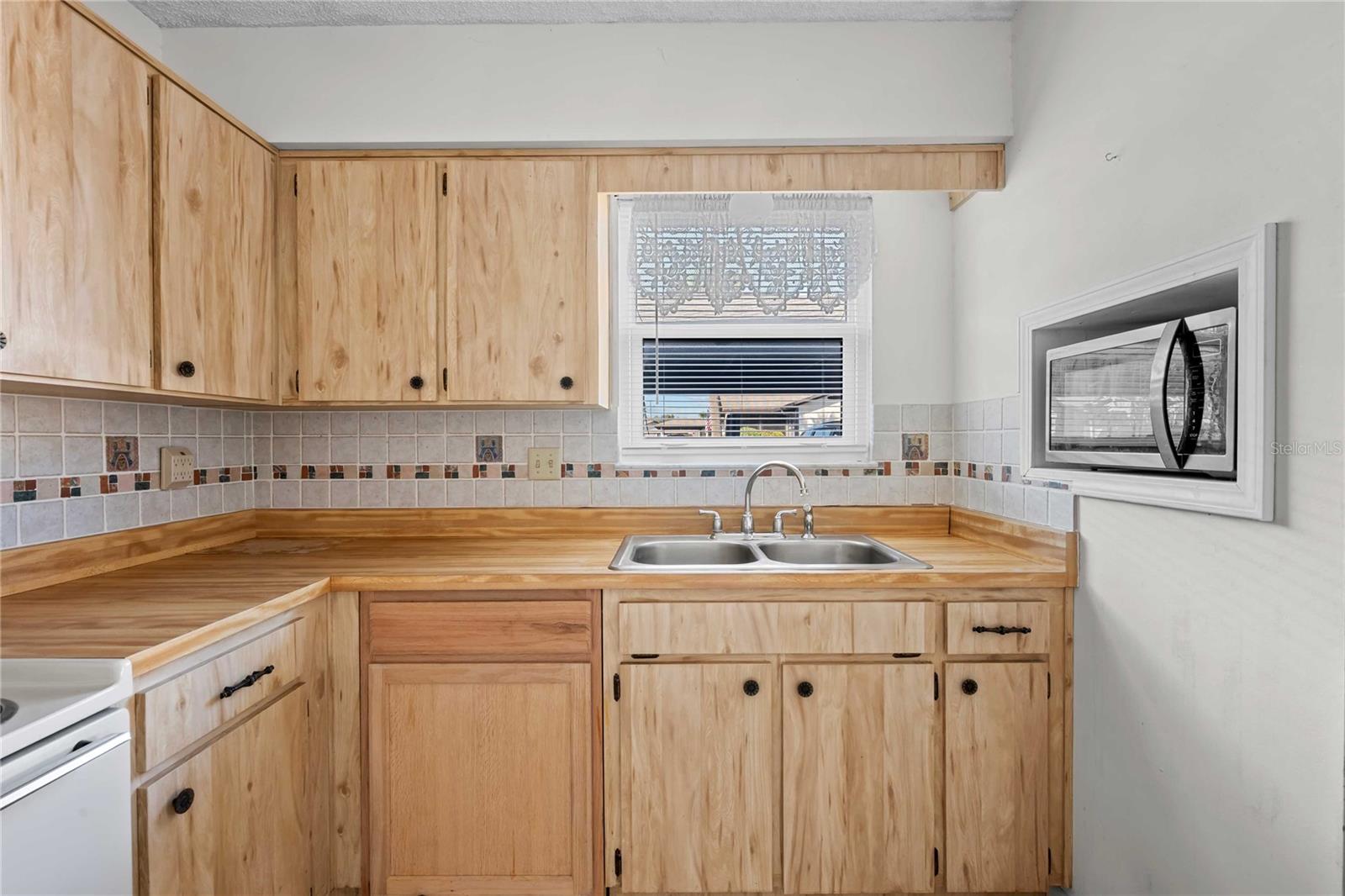 ORANGE BLOSSOM RANCH CONDO - Residential