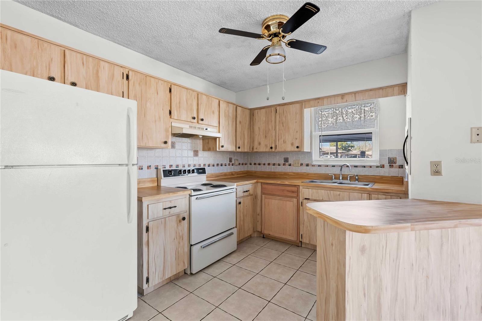 ORANGE BLOSSOM RANCH CONDO - Residential