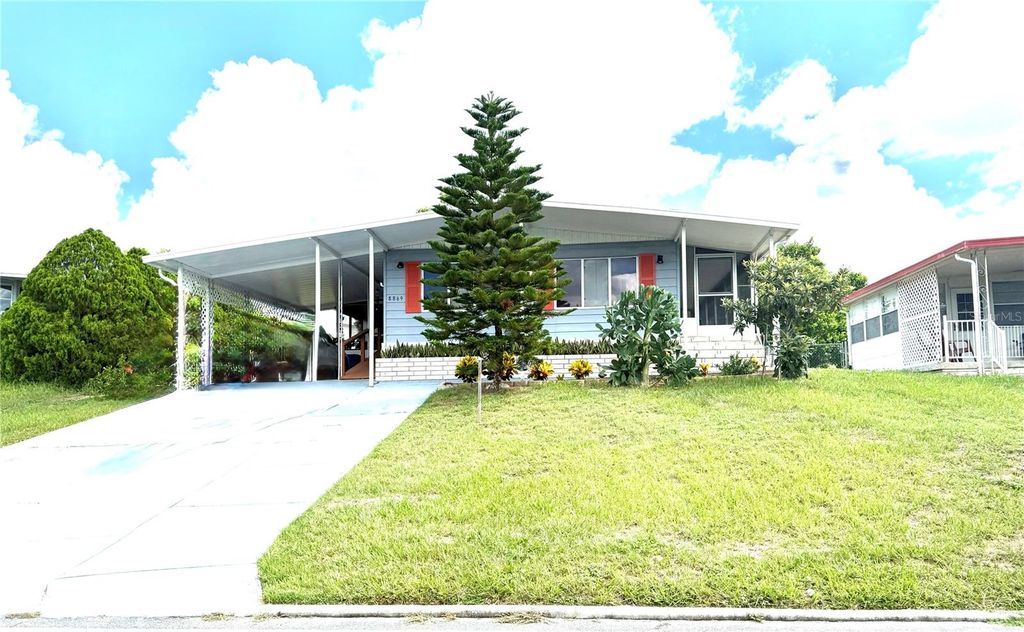 Photo of 8869 Highpoint Boulevard, Brooksville, FL 34613 (MLS # TB8415476)