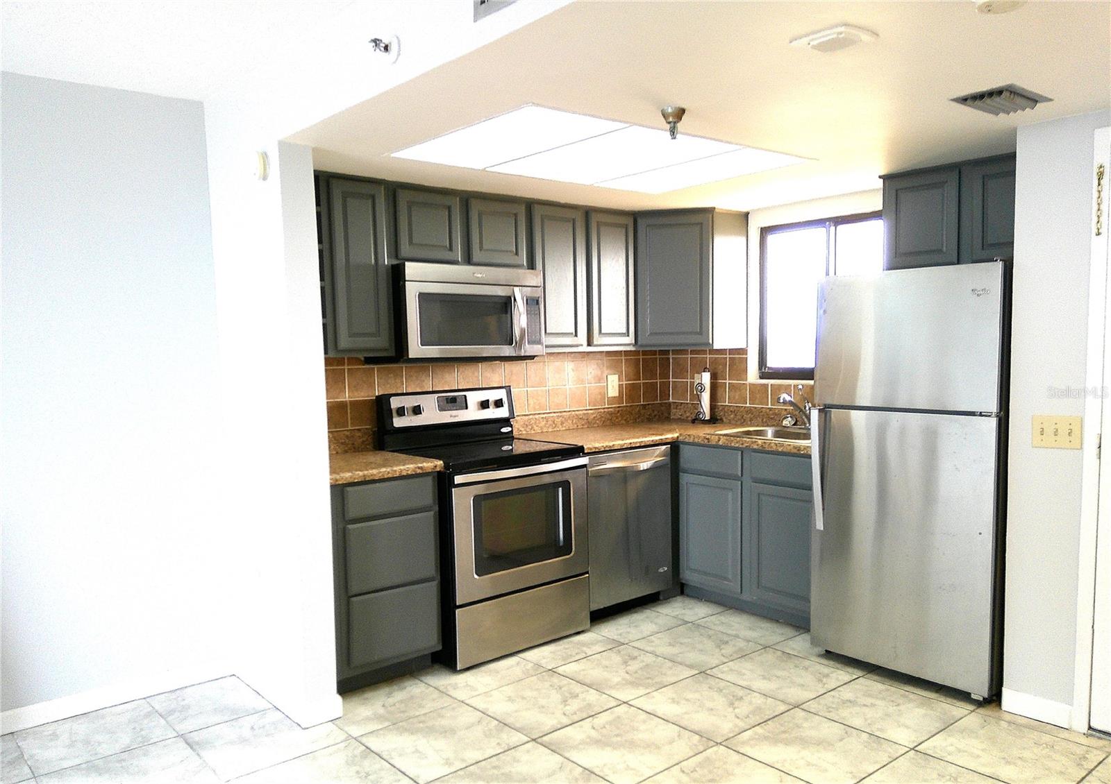 GULF ISLAND BEACH TENNIS - Residential