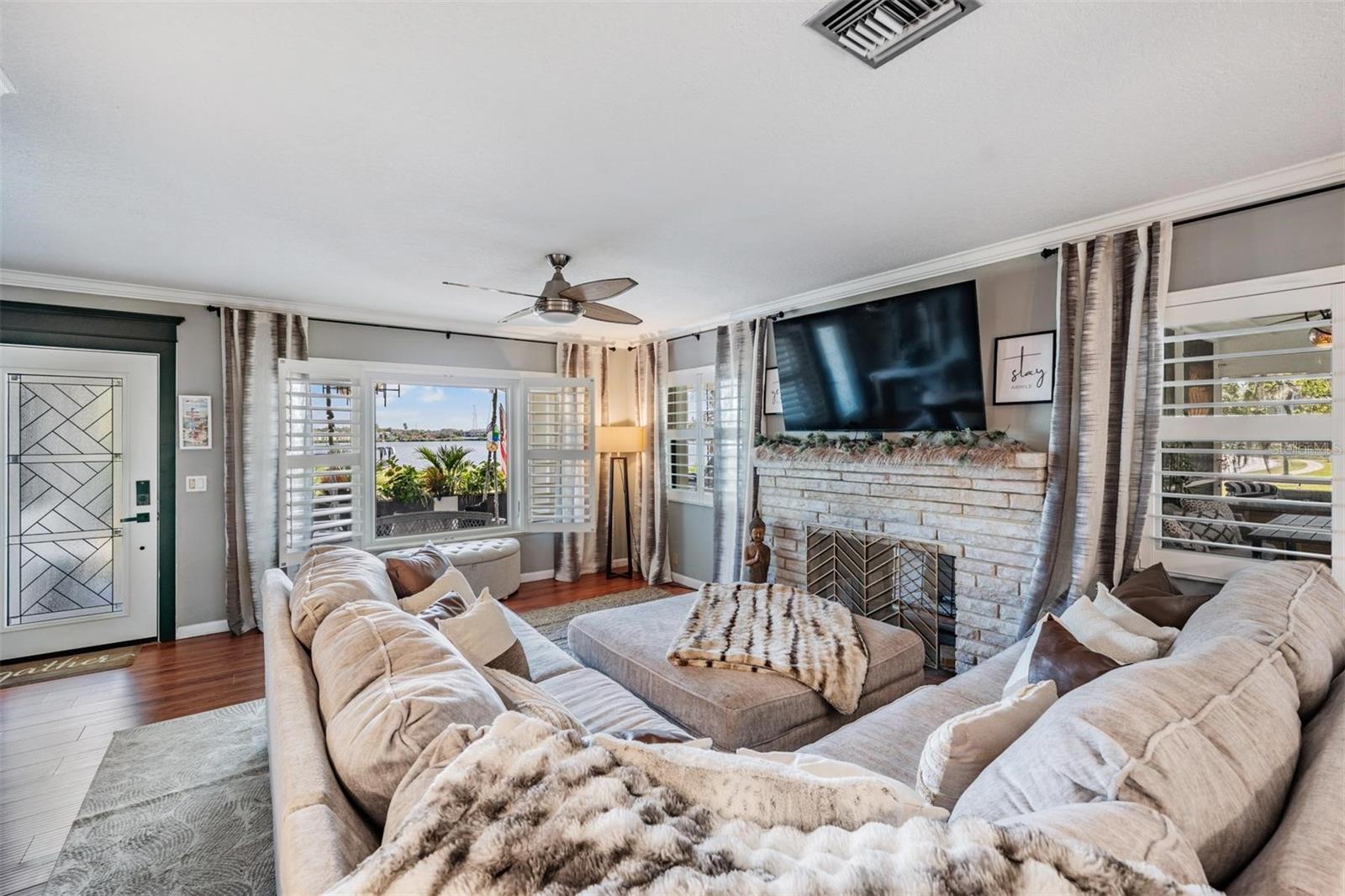 INNESS PARK - Residential